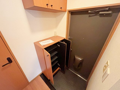 【玄関】 | ステイタカダ【名古屋市賃貸・ワンフロアー2戸】