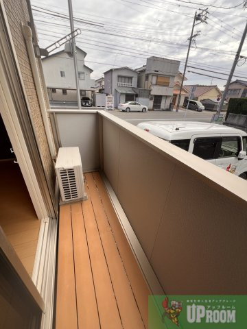 ジーニアル中田の玄関