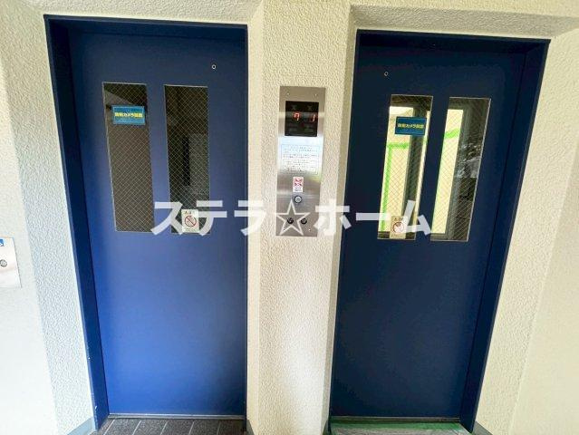 南茨木駅前ハイタウン美沢F棟のその他共用部分|エレベーター