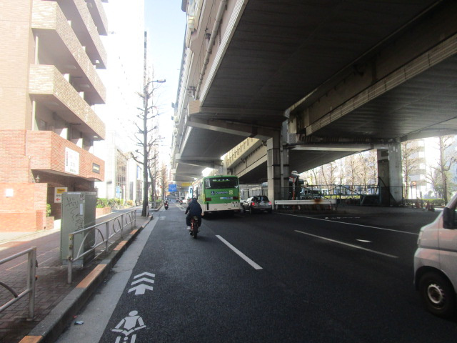 渋谷区本町１丁目の店舗