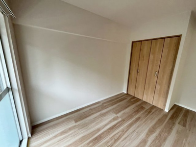 【洋室】 | 陵南住宅１号棟 | 【ハウスクリーニング済】お掃除の手間が省けて、直ぐに入居できますよ！