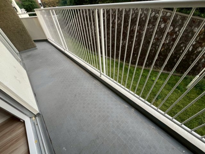 【バルコニー】 | 陵南住宅１号棟 | 【バルコニー】南面バルコニーですので、洗濯物が良く乾きますね！開放感のあるバルコニーです♪お洗濯も楽々快適に干せますよ♪