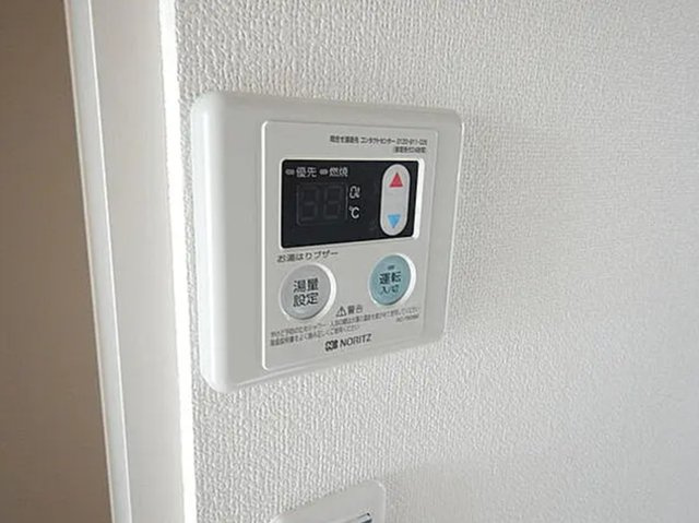 【東京都足立区】1棟売りアパート　Glanz大師前の発電・温水設備