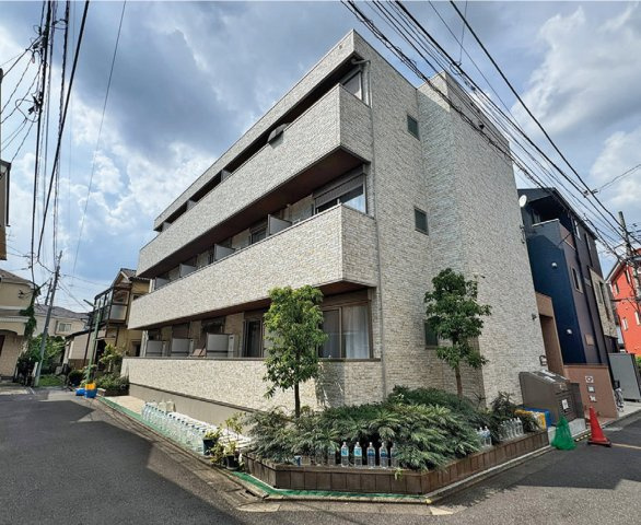 【東京都足立区】1棟売りアパート　Glanz大師前の外観