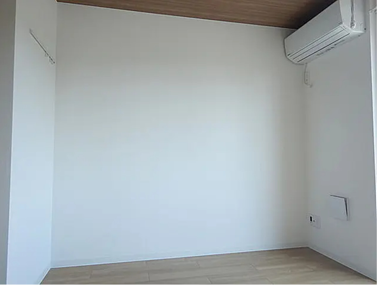 【東京都足立区】1棟売りアパート　Glanz大師前の洋室