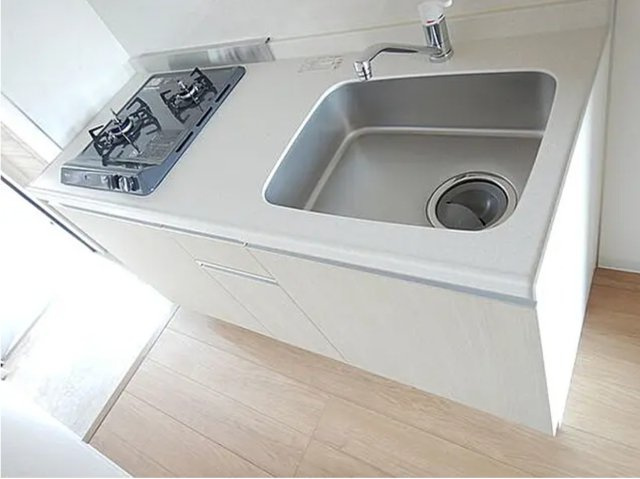 【東京都足立区】1棟売りアパート　Glanz大師前のキッチン