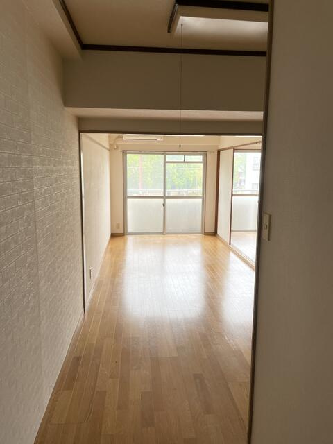 セントラルアベニューの設備