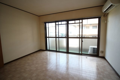 【居間・リビング】 | クラウンロイヤル