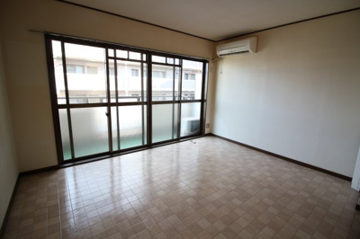 【洋室】 | クラウンロイヤル