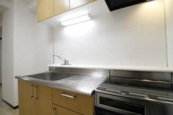 【キッチン】 | ホワイトヴィラＥ棟 | IHクッキングヒーター。