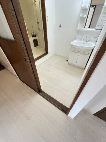 マンションもえぎの洗面所