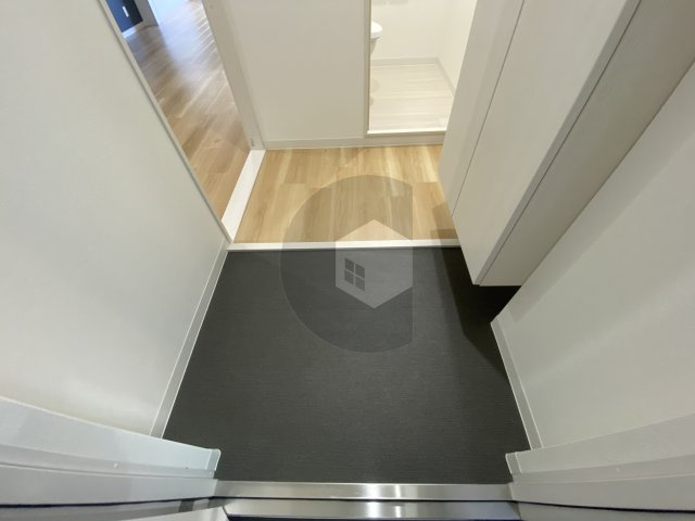 アルカ弥刀駅前の玄関