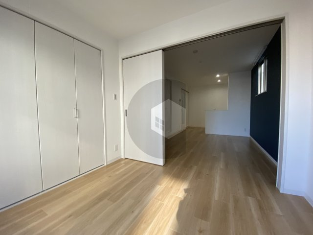 アルカ弥刀駅前の洋室