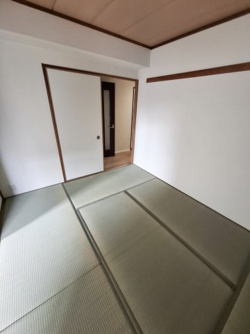 ロイヤル苦楽園の寝室