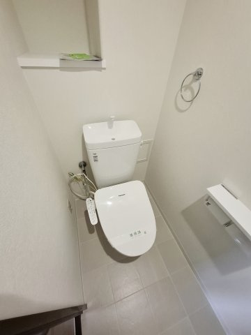 ロイヤル苦楽園のエントランス