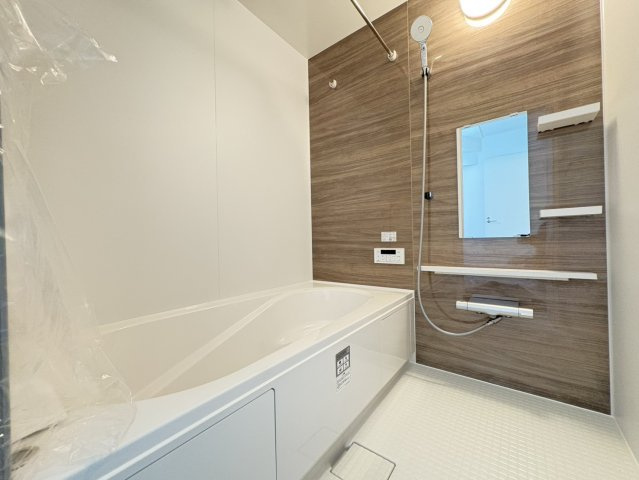 伏見区日野岡西町の浴室