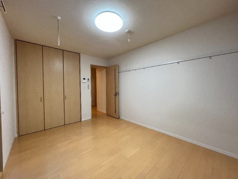 Flat Jの洋室|7.8帖の洋室♪