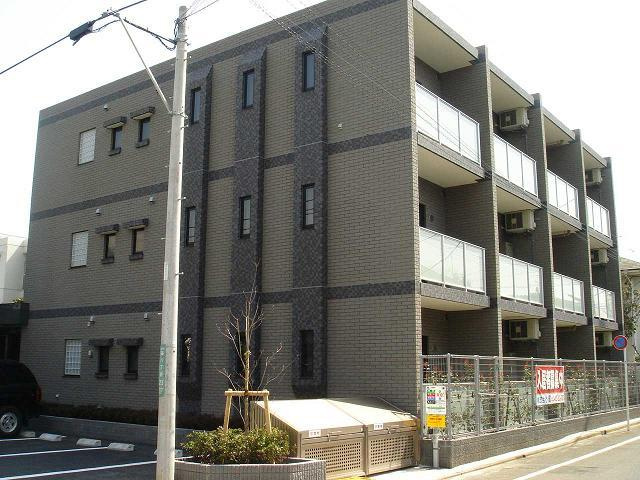 ＭＡＬＵＬＡＮＩ成城の外観|外はこのようになっています