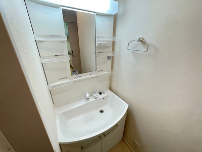 【洗面所】 | ディアグラナート