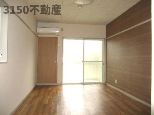 エムパヤールの居間・リビング