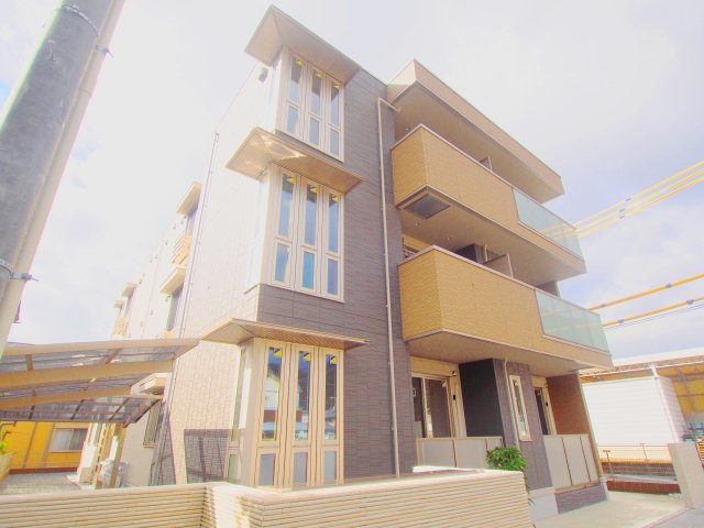 メゾンモンレーヴ