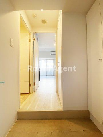 プリヴィアーレ金山の玄関