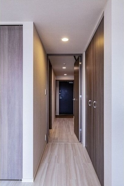 フレールコート東別院の玄関