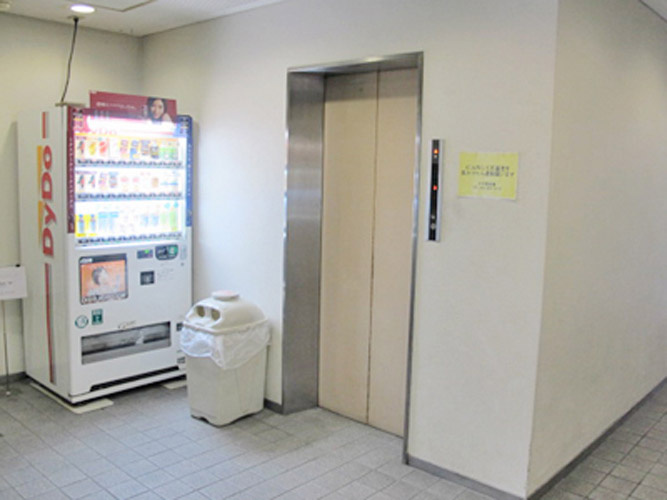 西柳パークビル