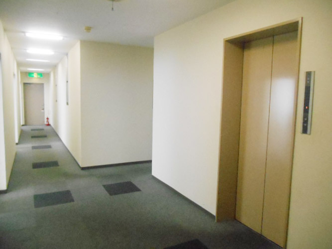 西柳パークビル