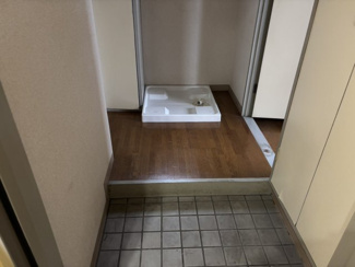 【設備】 | 昭島ＳＩホームズ | 室内洗濯機置場