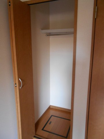 ヴィラ・ファミーユ　Aの収納