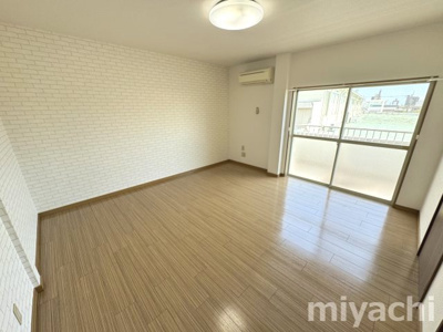 【内装】 | 岡田マンション