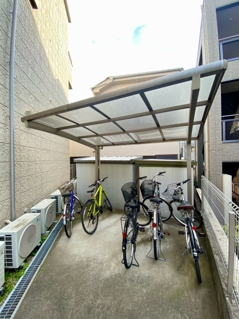 エスク上野毛のその他共用部分|★敷地内屋根付き駐輪場★