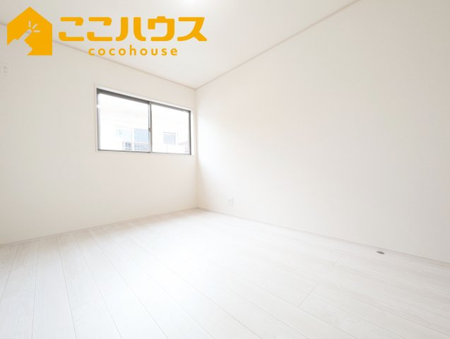 那覇市仲井真　いろどりアイタウン　新築戸建て　全8区画　4号棟の子供部屋
