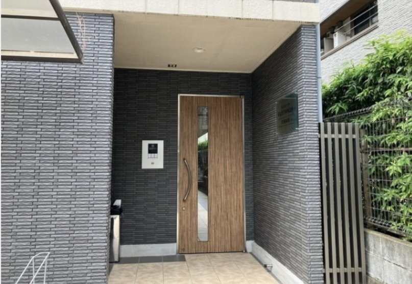 ドゥーエ初台の外観