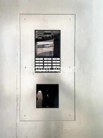 上前津ライズのエントランス