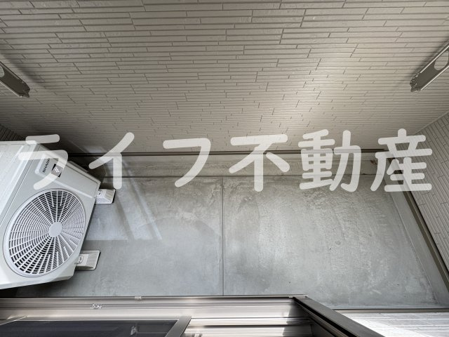 コート・ド・ボーヌ深江南南棟のバルコニー|暖かな日差しのふりそそぐバルコニー