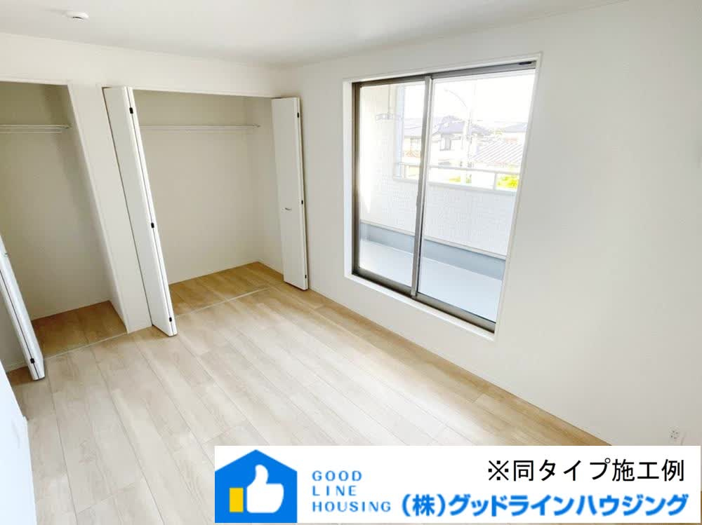 西脇市小坂町　第4-1号棟の洋室