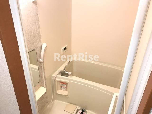 サンタプレイスの浴室|バス