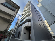 ウルバーノイリスの画像