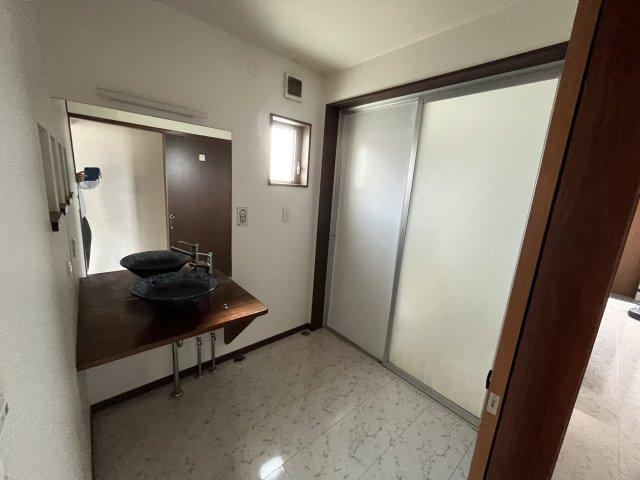 宮崎県串間市上町地区　二世帯住宅の脱衣所