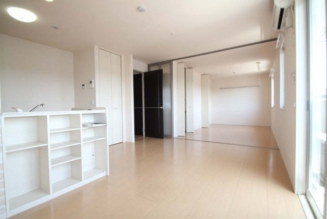 プランドールの居間・リビング