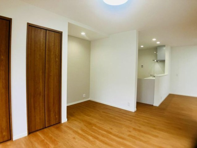 中古戸建　松戸市栄町１丁目の洋室