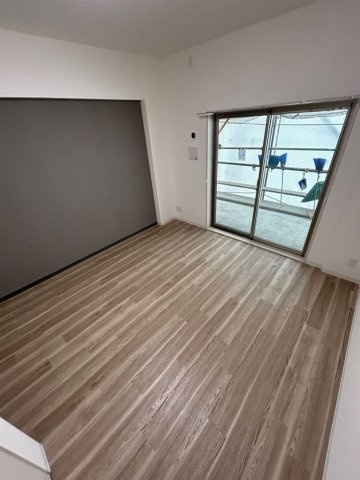 Eastern Wells（イースタン　ウェルス）の居間・リビング