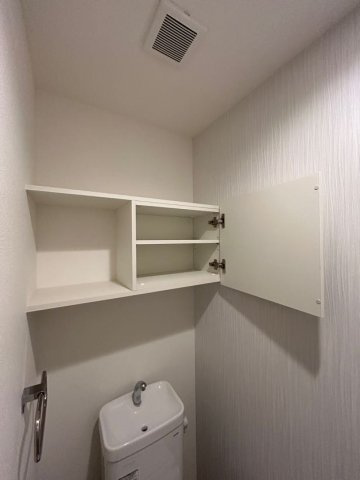 Eastern Wells（イースタン　ウェルス）の内装