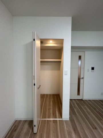 Eastern Wells（イースタン　ウェルス）の内装