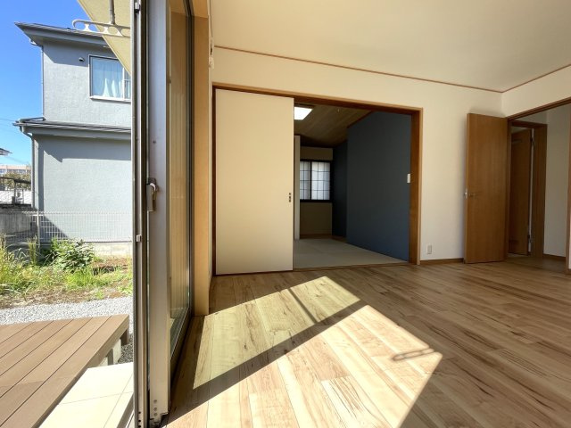 やわらかな風が吹くこの白山～♪【緑区白山４丁目】リフォーム中古戸建～の居間・リビング|居間です