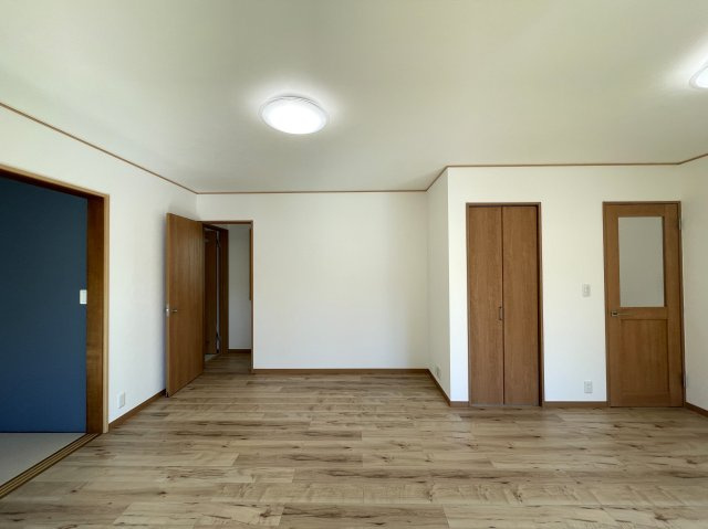 やわらかな風が吹くこの白山～♪【緑区白山４丁目】リフォーム中古戸建～の居間・リビング