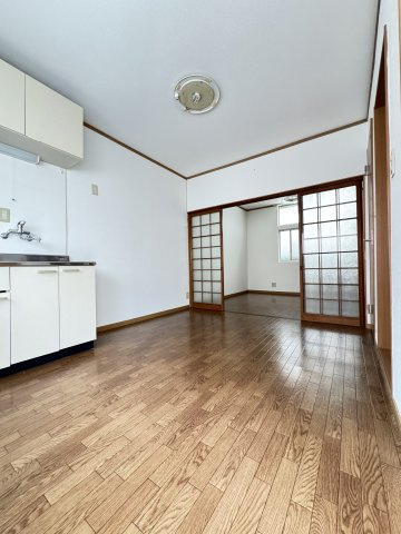 日暮３平屋建ての居間・リビング