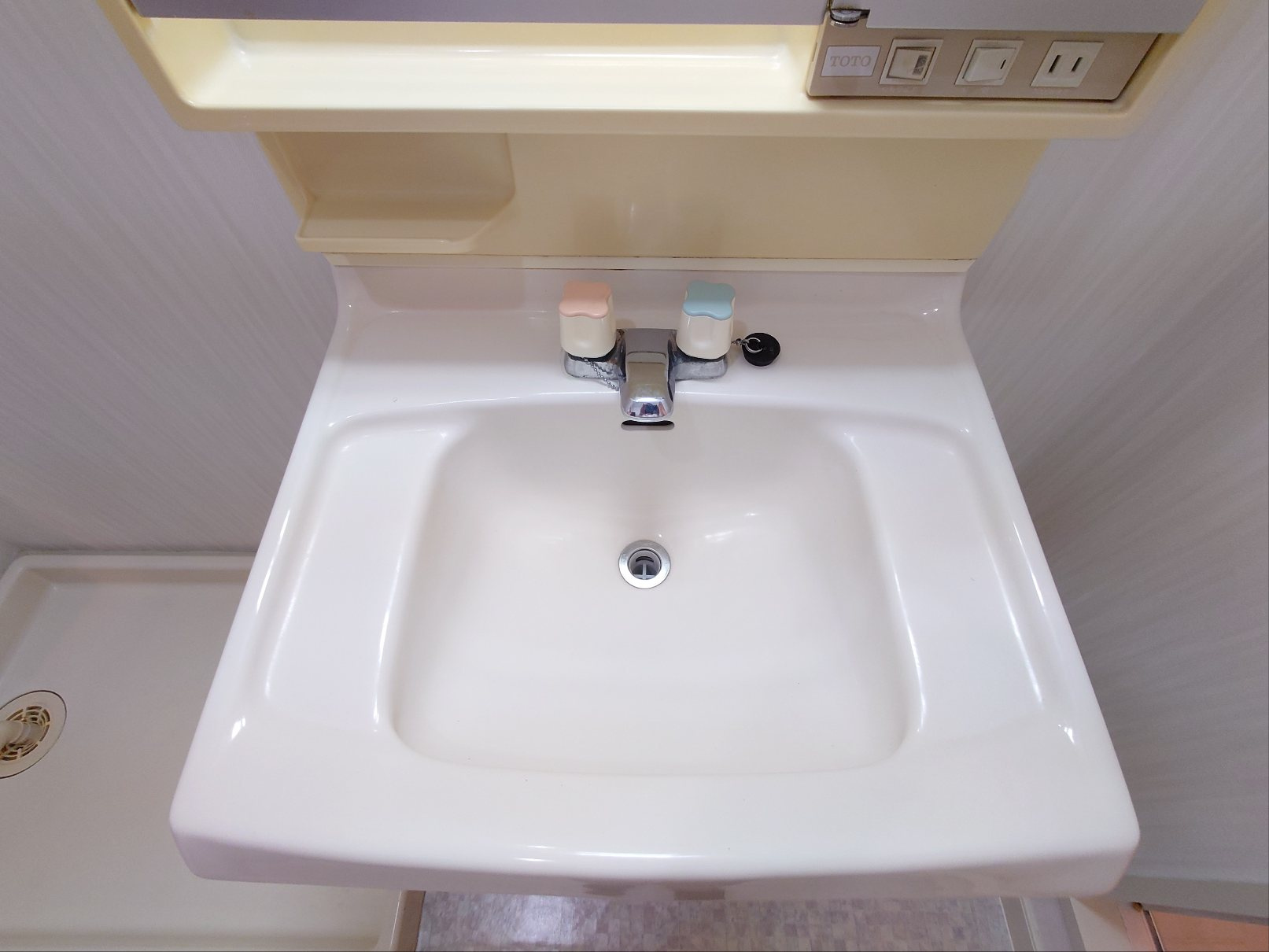 ヴィラ狭山の独立洗面台